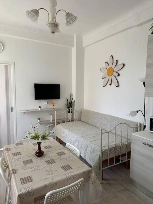 Casa Margherita Sanremo Exteriör bild